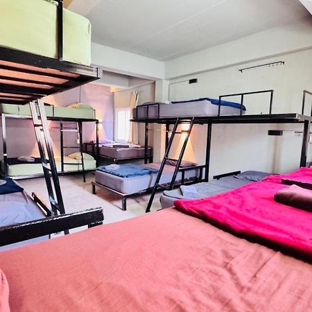 Stay At Moon Hostel Haad Rin Exteriör bild